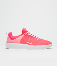 Nike SB Nyjah 3 Shoes in Hot Punch and White and Hot Punch - Hot Punch