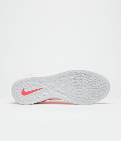 Nike SB Nyjah 3 Shoes in Hot Punch and White and Hot Punch - Hot Punch
