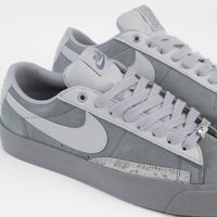 Nike SB x FPAR Blazer Low Shoes in Cool Grey and Wolf Grey thumbnail