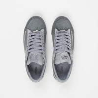 Nike SB x FPAR Blazer Low Shoes in Cool Grey and Wolf Grey thumbnail
