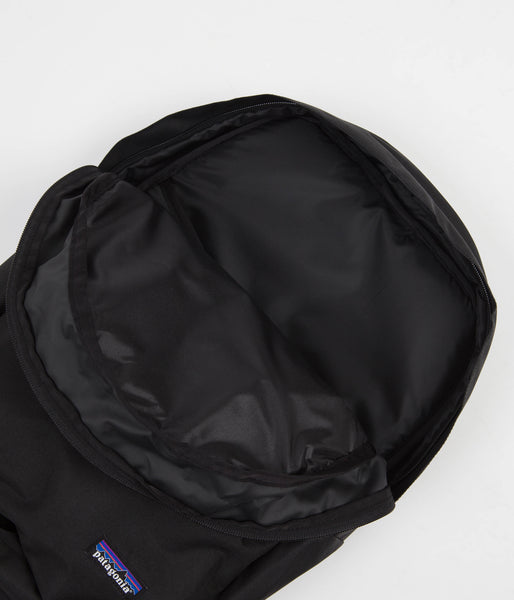 patagonia-arbor-zip-pack-black patagonia-arbor-zip-pack-black