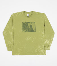 Polar Leaves And Window Long Sleeve T-Shirt in Pea Green