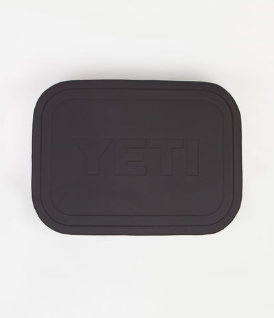 Yeti Trailhead Dog Bed in Grey