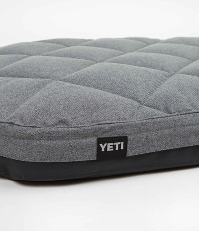 Yeti Trailhead Dog Bed in Grey