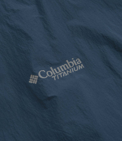 Columbia Loop Trail II Windbreaker Jacket in Dark Mountain and Skyler