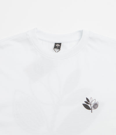 Magenta Yin T-Shirt - White