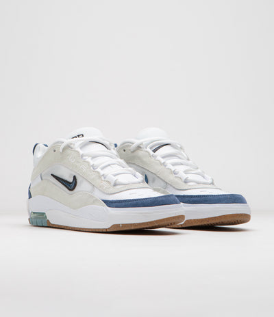 Nike SB Air Max Ishod Shoes in White and Navy and Summit White - Black
