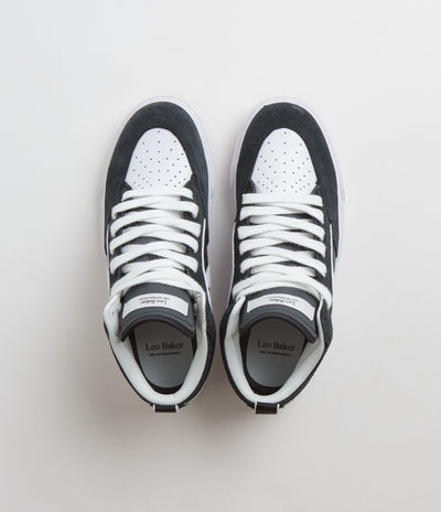 Nike SB React Leo Shoes - Black / White - Black - Gum Light Brown