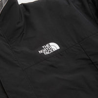 The North Face Yumiori Reversible Jacket in TNF Black and Smoke thumbnail