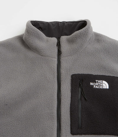 The North Face Yumiori Reversible Jacket in TNF Black and Smoke