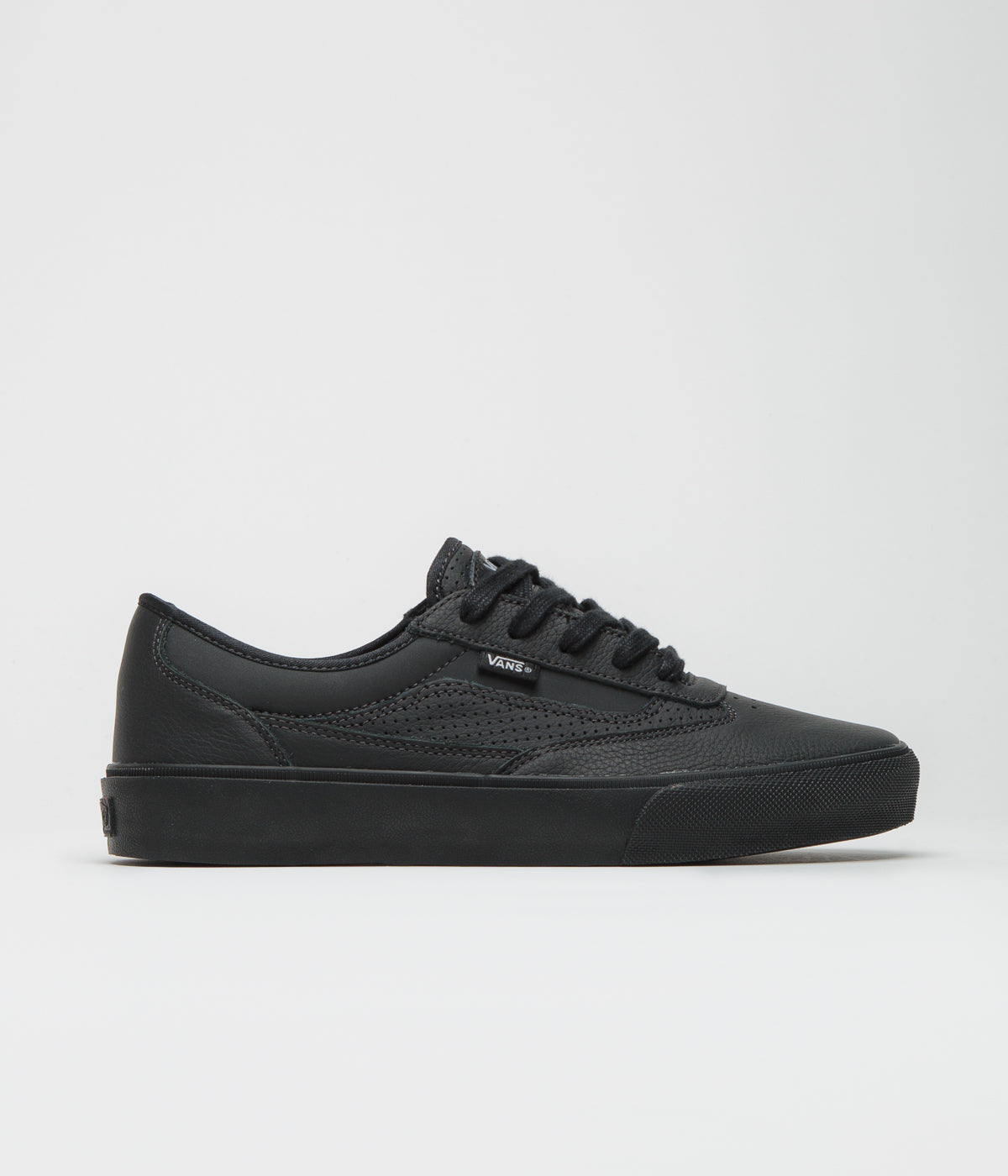 vans black on black