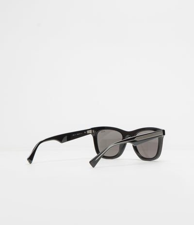 A.P.C. John Sunglasses in Black