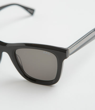 A.P.C. John Sunglasses in Black