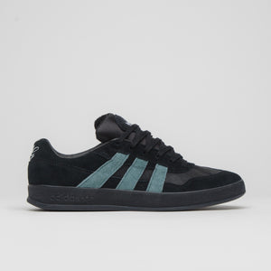 Core Black / Preloved Teal / FTWR White