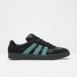 Core Black / Preloved Teal / FTWR White