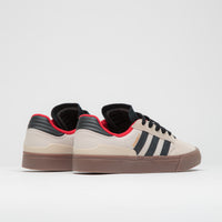 Adidas Busenitz Vulc II Shoes in Clear Brown and Core Black / Gum5 thumbnail