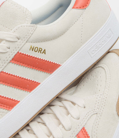 Adidas Nora Shoes in Wonder White and Orange / Gum4