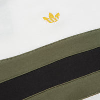 Adidas OG Crewneck Sweatshirt in Core White and Olive Strata / Black thumbnail