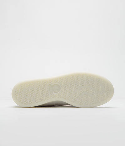 Adidas Stan Smith Shoes in FTWR White and Green / FTWR White