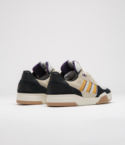 Adidas Tekkira Cup Shoes in Cream White and Off White / Cream White