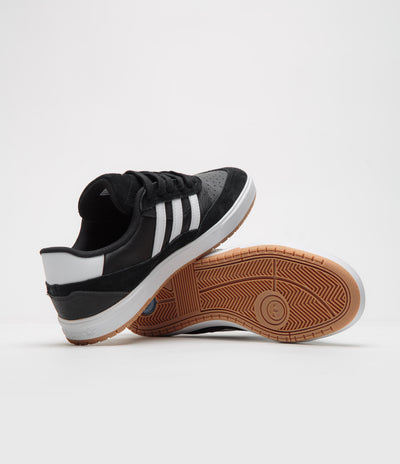 Adidas Tyshawn II Shoes in Core Black and FTWR White / Gum4