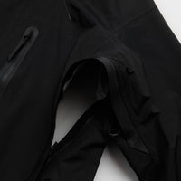 and wander 2.5L Hiker Rain Jacket - Black thumbnail