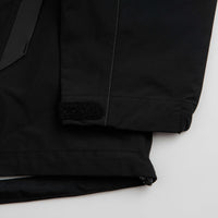 and wander 2.5L Hiker Rain Jacket - Black thumbnail