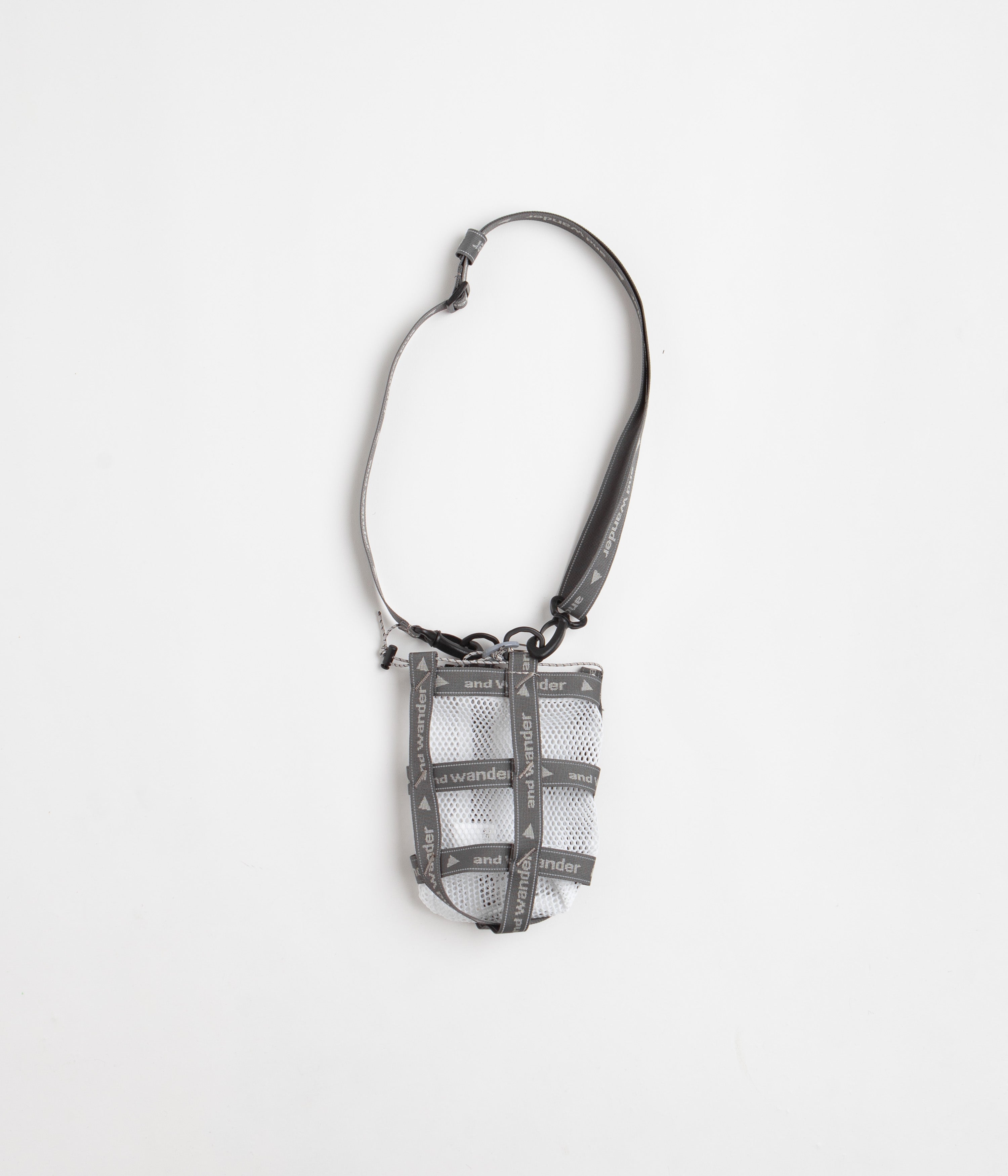 and wander JQ Tape Bottle Holder in Grey