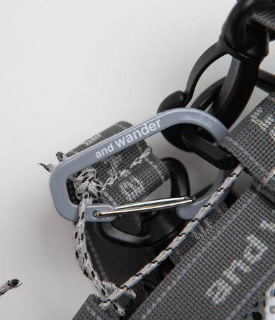 and wander JQ Tape Bottle Holder in Grey