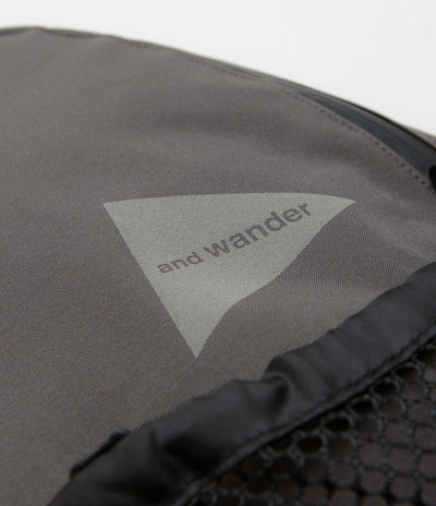 and wander PE CO 20L Day Pack in Grey