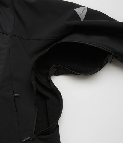 and wander Stretch Shell Jacket in Black