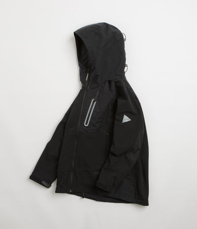 and wander Stretch Shell Jacket in Black