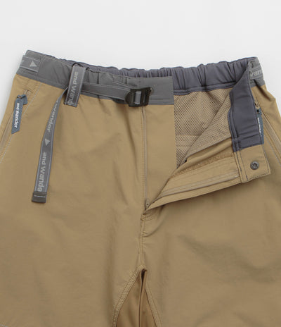 and wander Trek Shorts in Beige