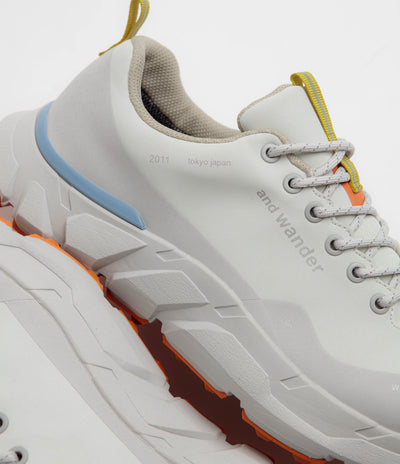 and wander Waterproof Trek Low Shoes - Off White