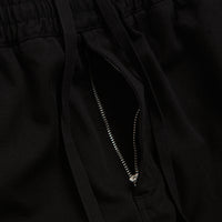 Carhartt Flint Pants in Dyed Black thumbnail