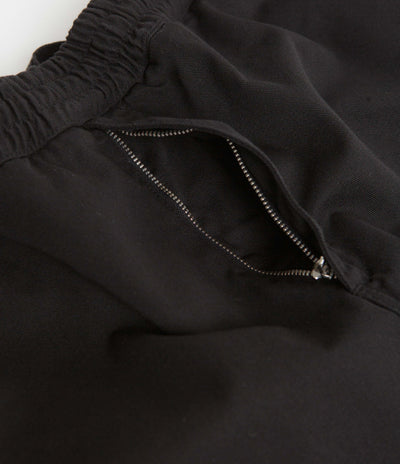 Carhartt Flint Shorts in Black