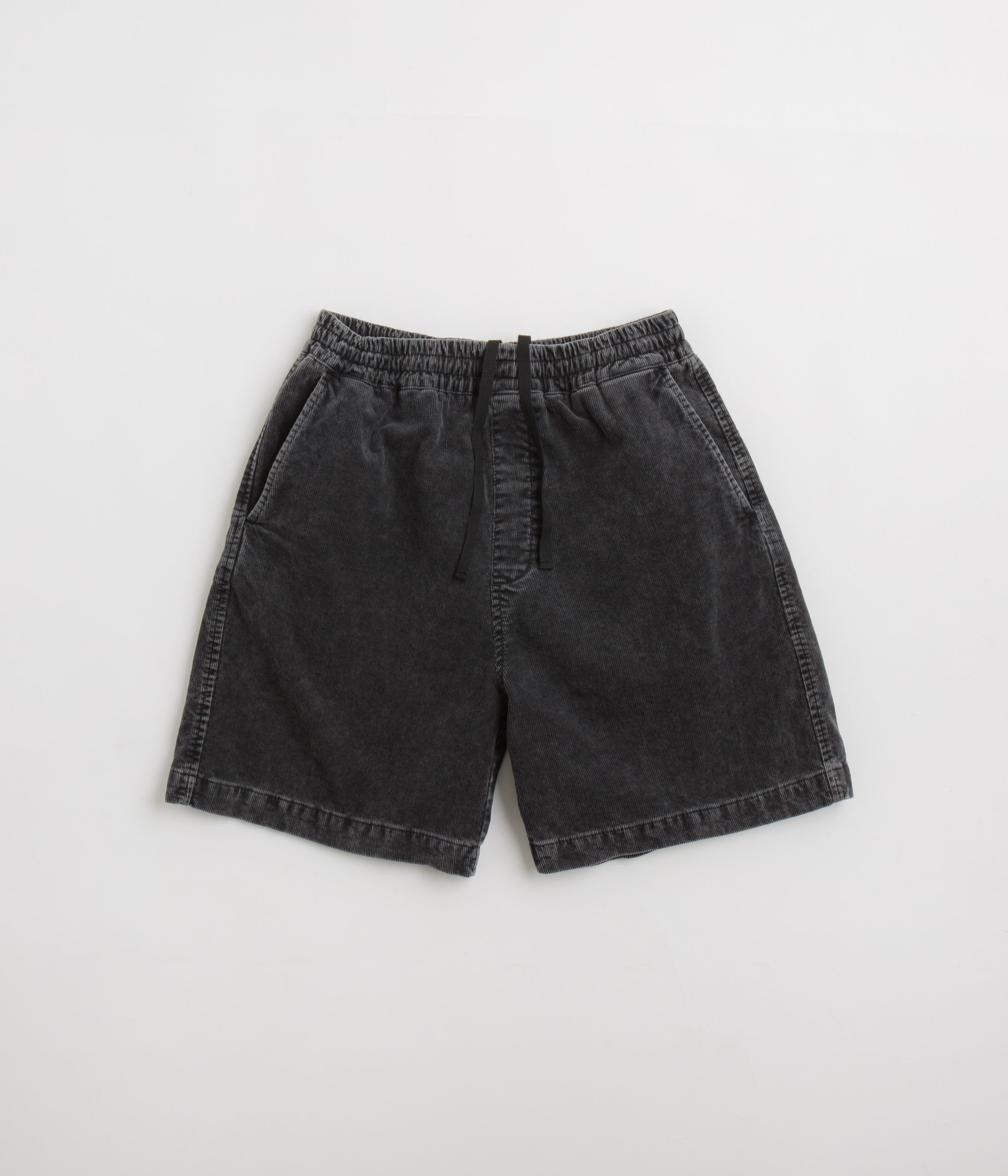 Carhartt Reynold Shorts in Black