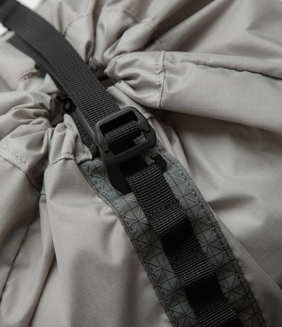 Cayl Biseul B-Grid Backpack - Grey