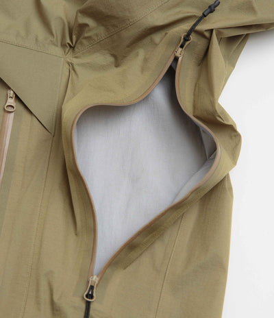 Cayl Light 3L Double Zip Jacket in Sand Brown