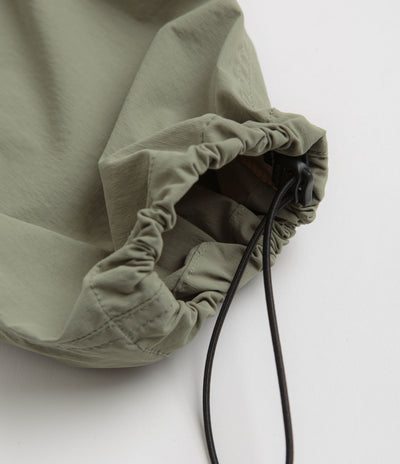 Cayl Out Pocket Pants in Olive