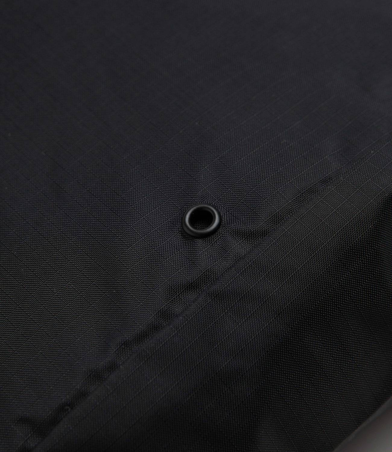 【CAYL】 SEORAK 3 (light solid) / black Cayl Seorak 3 Light Solid Bag - Black | Flatspot