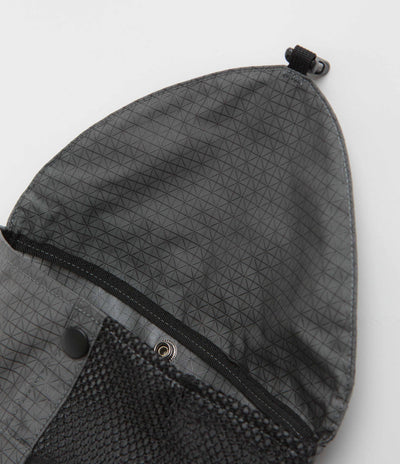 Cayl Seorak 5 B-Grid Mesh Bag in Grey