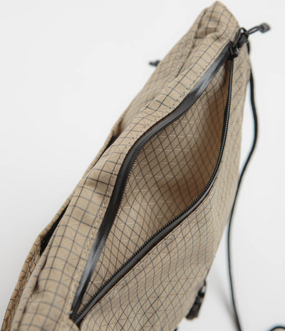 Cayl Seorak 5 B-Grid Solid Bag in Beige
