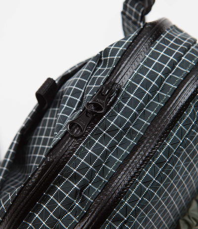 Cayl Seorak 6 Grid Bag in Dark Green