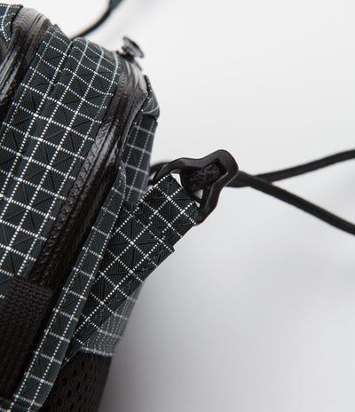 Cayl Seorak 6 Grid Bag in Dark Green