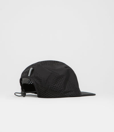 Cayl Stretch Light Air Cap in Black