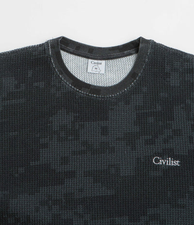 Civilist Thermal Long Sleeve T-Shirt in Stealth Digi Camo