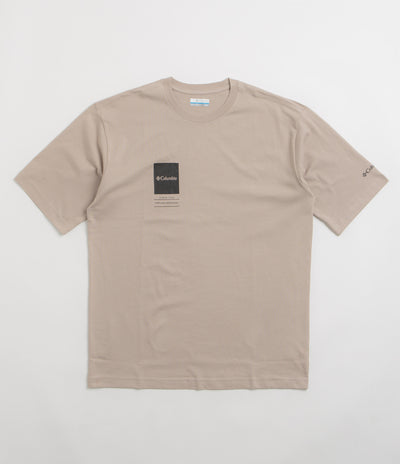 Columbia Barton Springs II Graphic T-Shirt in Crushed Clay