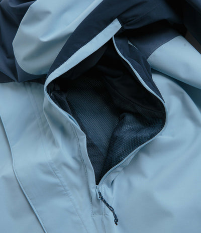 Columbia Boulder Falls Jacket in Ripple Blue and Dark Mountain / Collegiate Navy