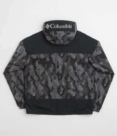 Columbia Challenger II Printed Windbreaker Jacket in Black Treebark and Black